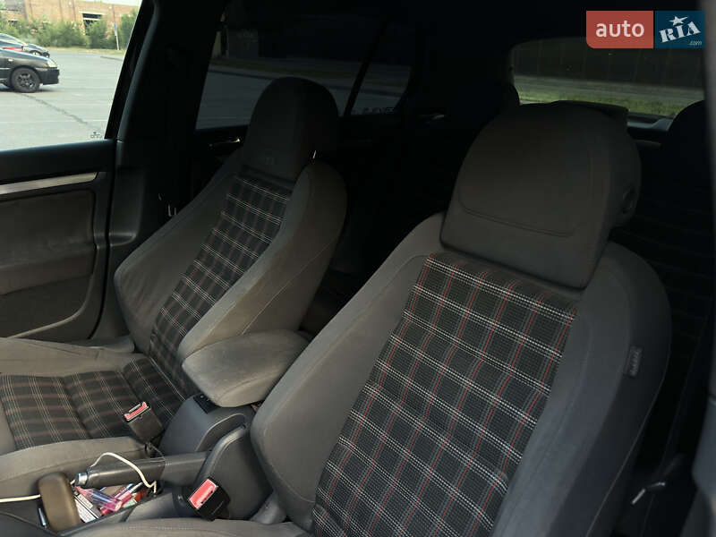 Хэтчбек Volkswagen Golf GTI 2005 в Запорожье фото 18 Хэтчбек Volkswagen Golf GTI 2005 в Запорожье