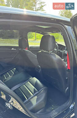 Хэтчбек Volkswagen Golf GTI 2016 в 