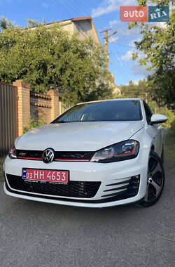 Хетчбек Volkswagen Golf GTI 2017 в Києві