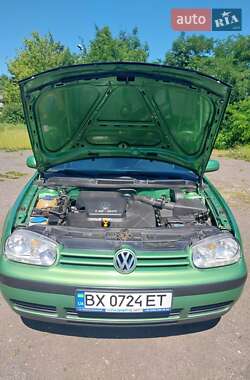 Хэтчбек Volkswagen Golf GTI 2000 в Хмельницком