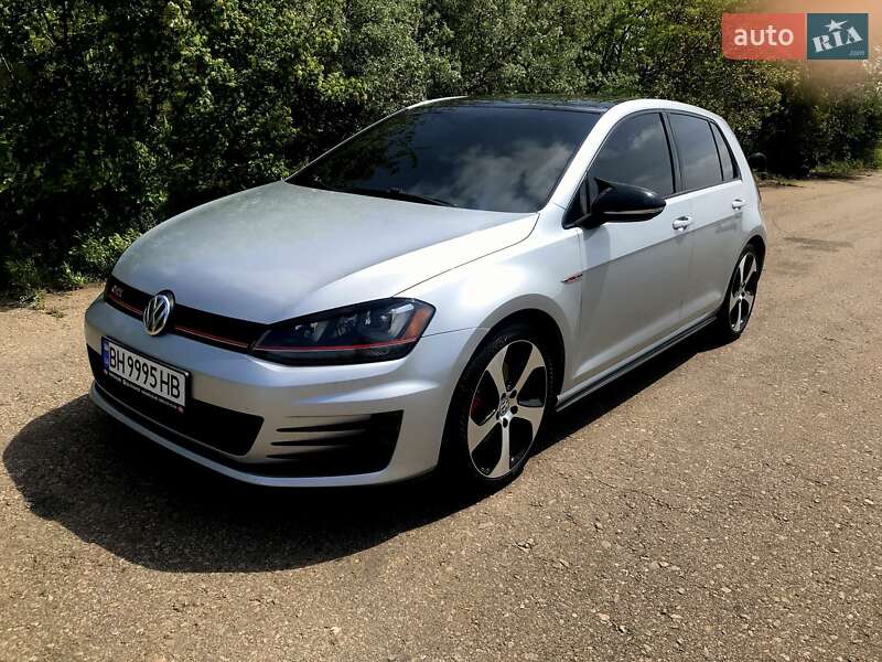 Хетчбек Volkswagen Golf GTI 2014 в Одесі фото 12 Хетчбек Volkswagen Golf GTI 2014 в Одесі