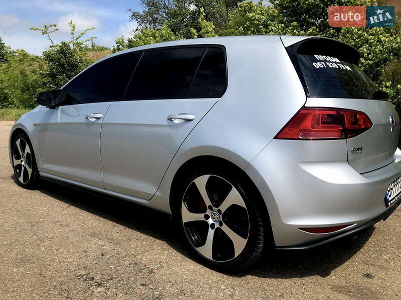 Хетчбек Volkswagen Golf GTI 2014 в Одесі фото 30 Хетчбек Volkswagen Golf GTI 2014 в Одесі