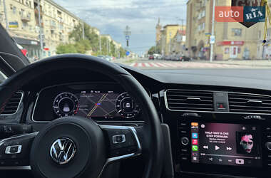 Хэтчбек Volkswagen Golf GTI 2017 в Запорожье