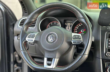 Хетчбек Volkswagen Golf GTI 2013 в 