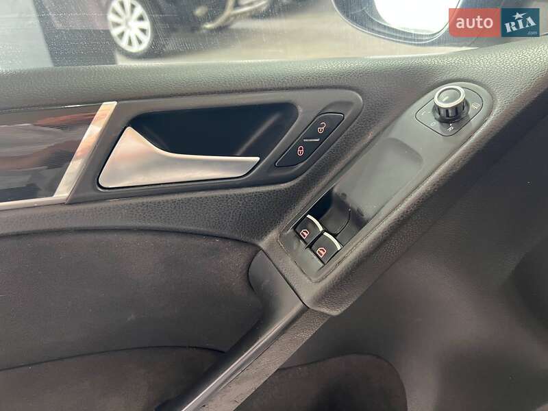 Хетчбек Volkswagen Golf GTI 2010 в Одесі