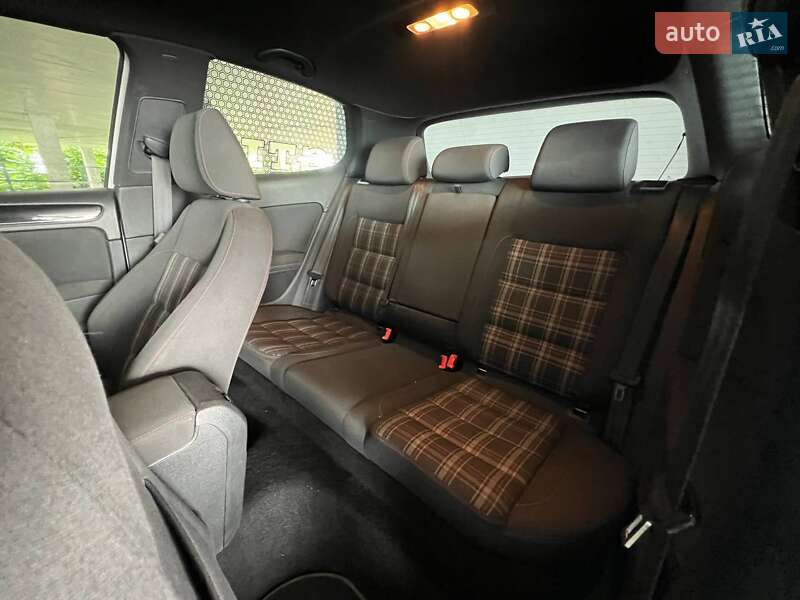 Хетчбек Volkswagen Golf GTI 2010 в Одесі