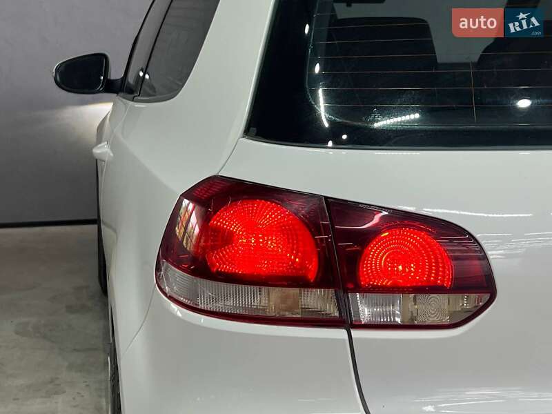 Хетчбек Volkswagen Golf GTI 2010 в Одесі