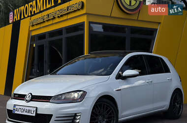 Хетчбек Volkswagen Golf GTI 2015 в Києві
