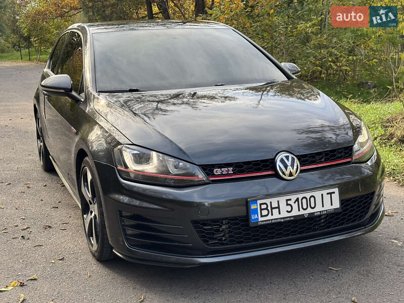 Volkswagen Golf GTI 2014