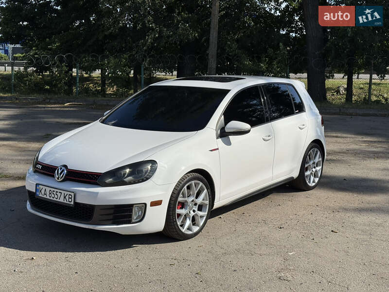 Volkswagen Golf GTI 2013