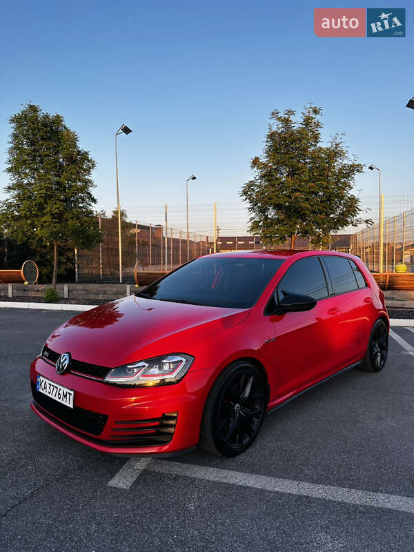 Хэтчбек Volkswagen Golf GTI 2016 в Харькове