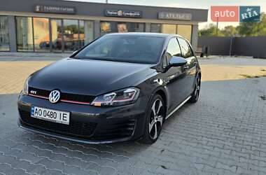 Хэтчбек Volkswagen Golf GTI 2015 в Ужгороде