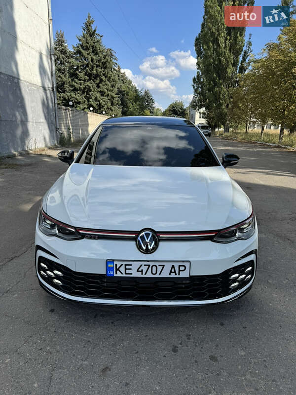 Volkswagen Golf GTI 2023