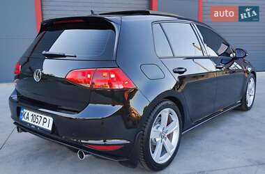 Хэтчбек Volkswagen Golf GTI 2015 в 