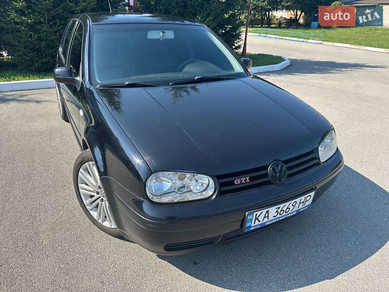 Volkswagen Golf GTI 2000