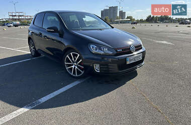 Хэтчбек Volkswagen Golf GTI 2010 в Киеве