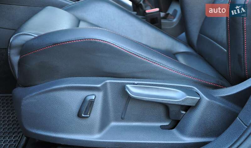 Хэтчбек Volkswagen Golf GTI 2017 в Одессе