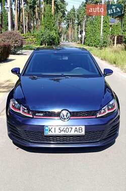 Хэтчбек Volkswagen Golf GTI 2016 в Киеве