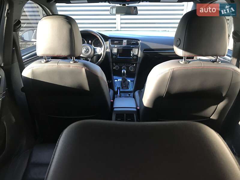 Хетчбек Volkswagen Golf GTI 2014 в Одесі фото 68 Хетчбек Volkswagen Golf GTI 2014 в Одесі