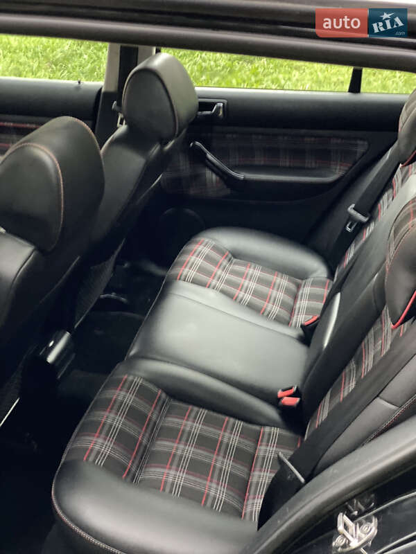 Хэтчбек Volkswagen Golf GTI 1999 в Ивано-Франковске