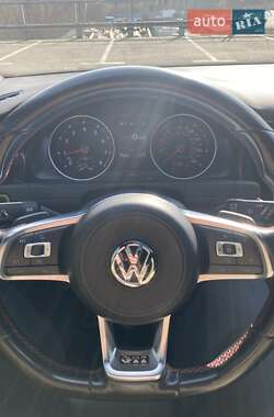 Хэтчбек Volkswagen Golf GTI 2016 в Киеве