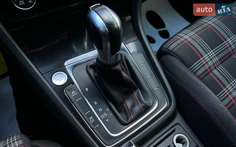 Хэтчбек Volkswagen Golf GTI 2017 в Львове фото 21 Хэтчбек Volkswagen Golf GTI 2017 в Львове