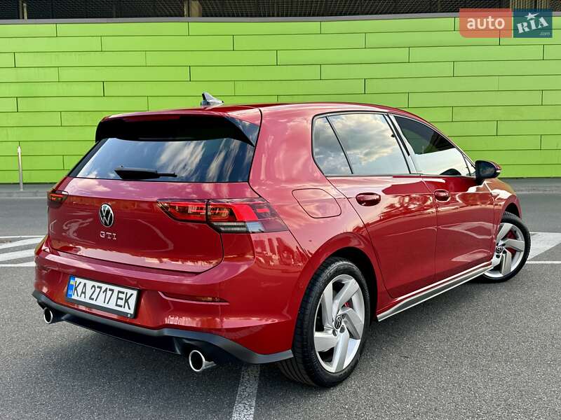 Хэтчбек Volkswagen Golf GTI 2021 в Киеве