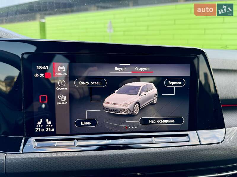 Хэтчбек Volkswagen Golf GTI 2021 в Киеве