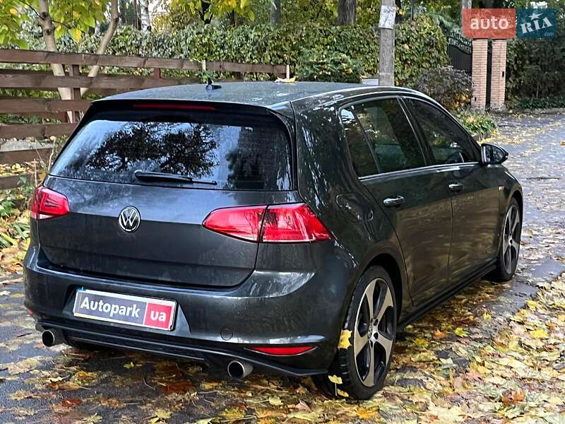 Хэтчбек Volkswagen Golf GTI 2016 в Киеве фото 10 Хэтчбек Volkswagen Golf GTI 2016 в Киеве