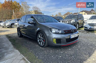 Хэтчбек Volkswagen Golf GTI 2012 в 