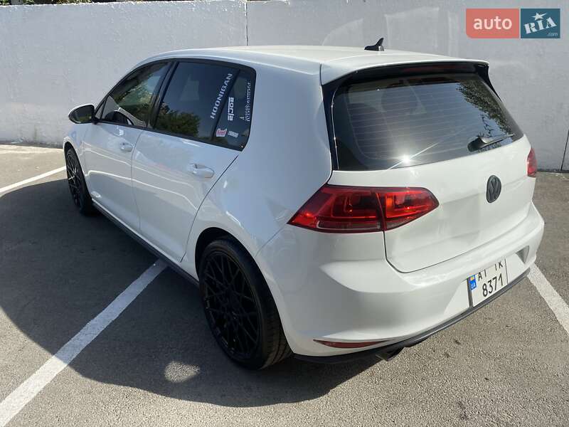 Хэтчбек Volkswagen Golf GTI 2016 в Киеве фото 7 Хэтчбек Volkswagen Golf GTI 2016 в Киеве