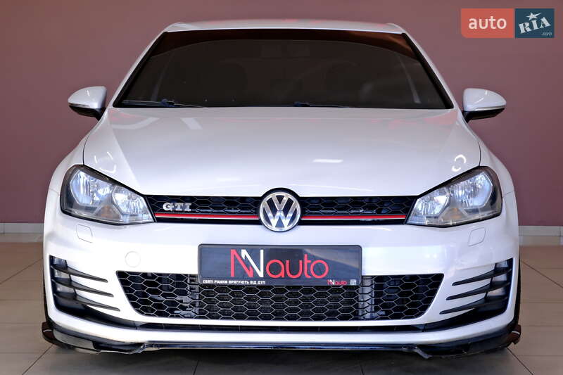 Хэтчбек Volkswagen Golf GTI 2016 в Одессе фото 2 Хэтчбек Volkswagen Golf GTI 2016 в Одессе