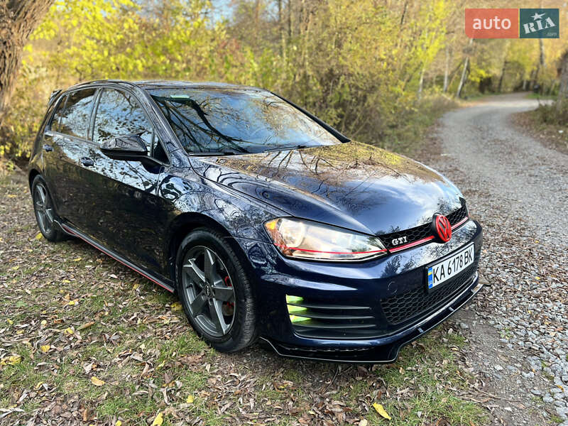 Хэтчбек Volkswagen Golf GTI 2017 в Виннице