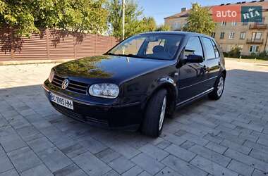 Хэтчбек Volkswagen Golf GTI 2001 в Львове