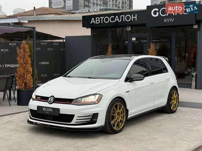 Volkswagen Golf GTI 2017