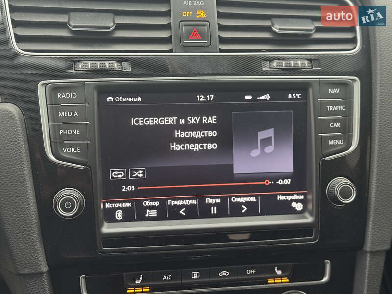 Хетчбек Volkswagen Golf GTI 2014 в Києві