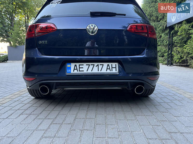 Хэтчбек Volkswagen Golf GTI 2016 в Днепре фото 8 Хэтчбек Volkswagen Golf GTI 2016 в Днепре