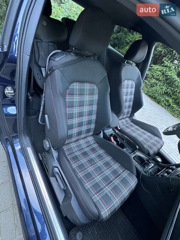 Хэтчбек Volkswagen Golf GTI 2016 в Днепре фото 26 Хэтчбек Volkswagen Golf GTI 2016 в Днепре