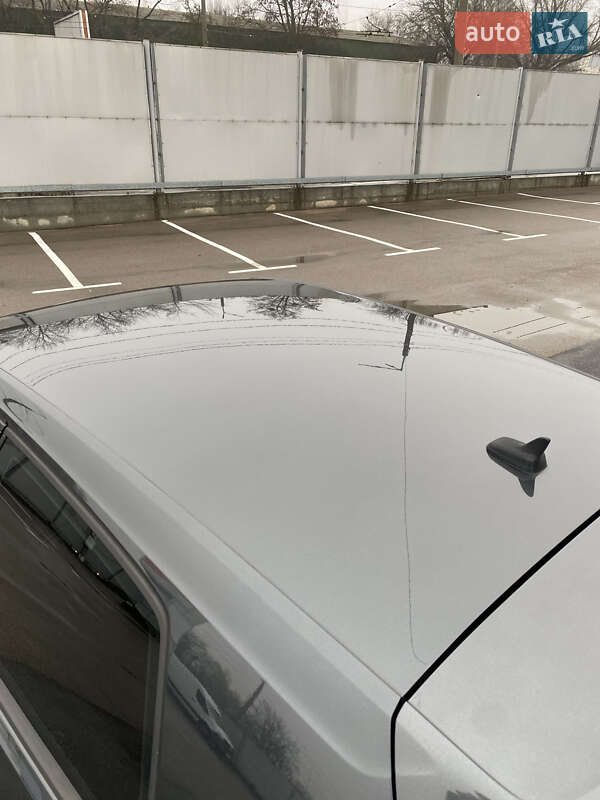 Хэтчбек Volkswagen Golf GTI 2015 в Киеве