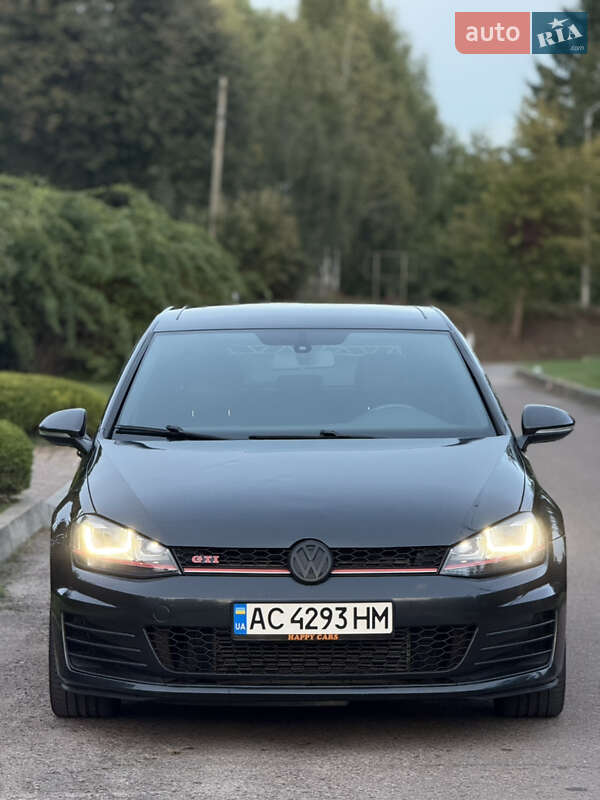 Volkswagen Golf GTI 2015