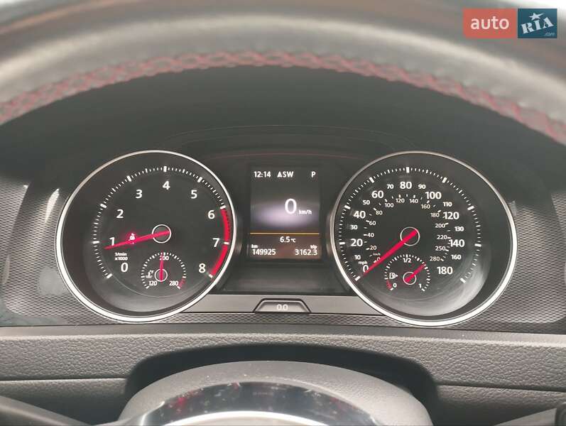 Хэтчбек Volkswagen Golf GTI 2016 в Киеве фото 12 Хэтчбек Volkswagen Golf GTI 2016 в Киеве