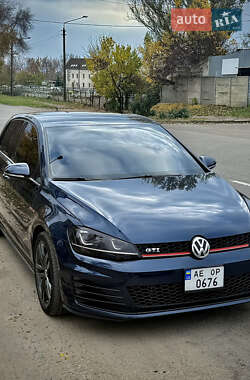 Хэтчбек Volkswagen Golf GTI 2015 в Запорожье
