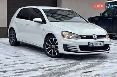 Хэтчбек Volkswagen Golf GTI 2015 в Днепре