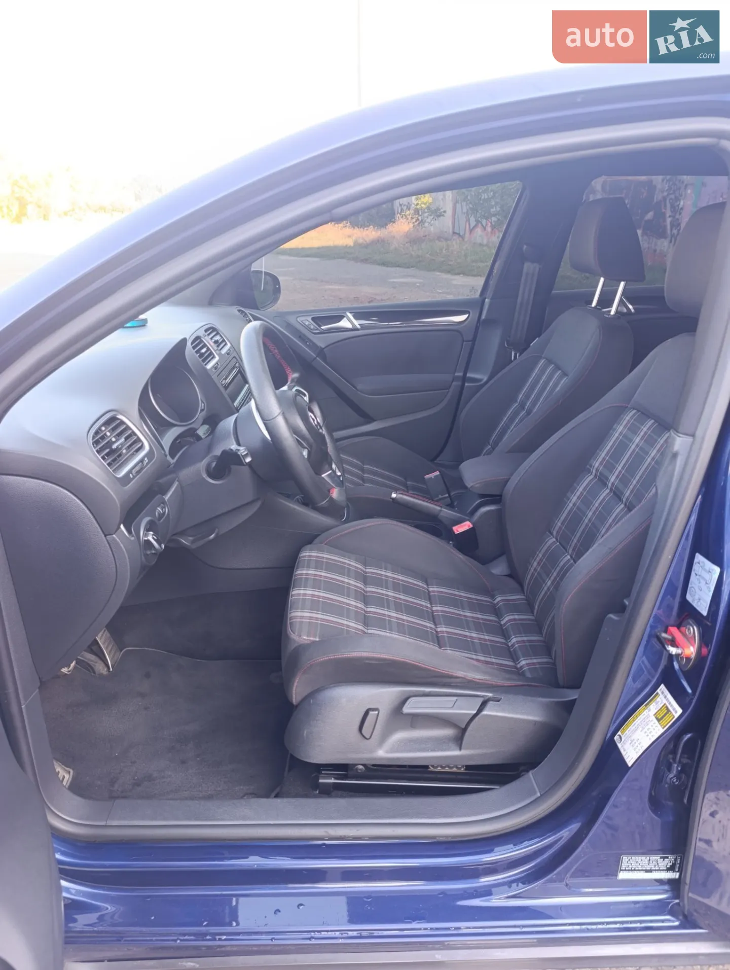 2012 Volkswagen Golf GTI - мініатюра 27