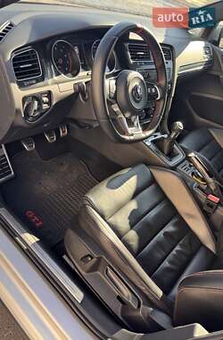 Хэтчбек Volkswagen Golf GTI 2016 в Одессе