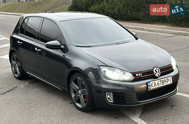 Хэтчбек Volkswagen Golf GTI 2010 в Киеве