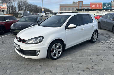 Хэтчбек Volkswagen Golf GTI 2011 в Киеве