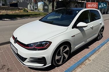 Хетчбек Volkswagen Golf GTI 2020 в Львові