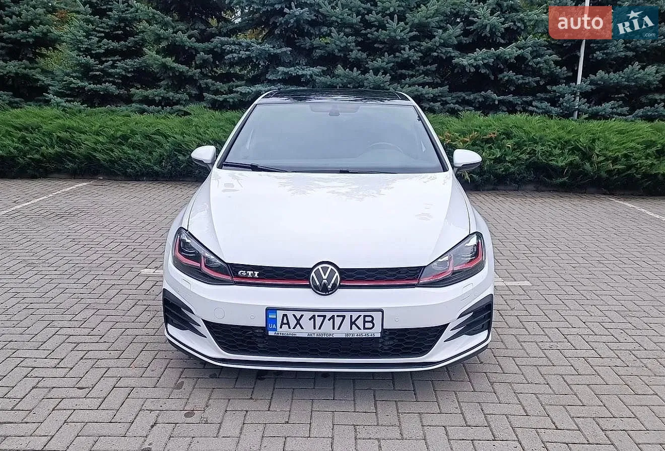 2019 Volkswagen Golf GTI - мініатюра 2