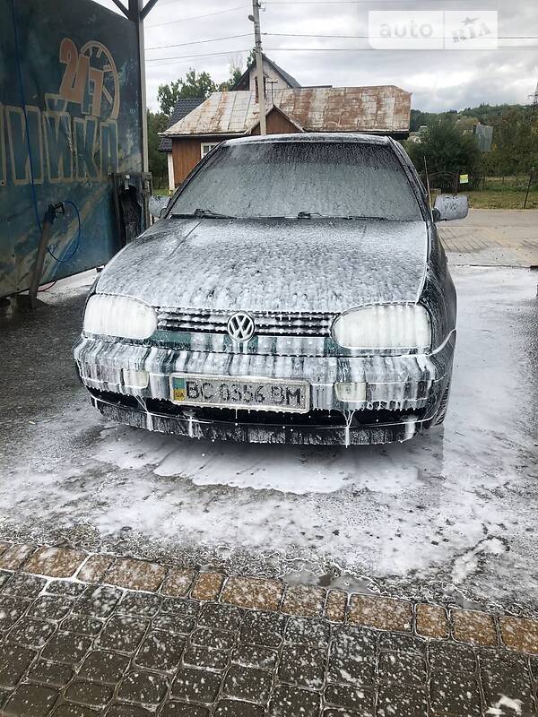 Volkswagen Golf III